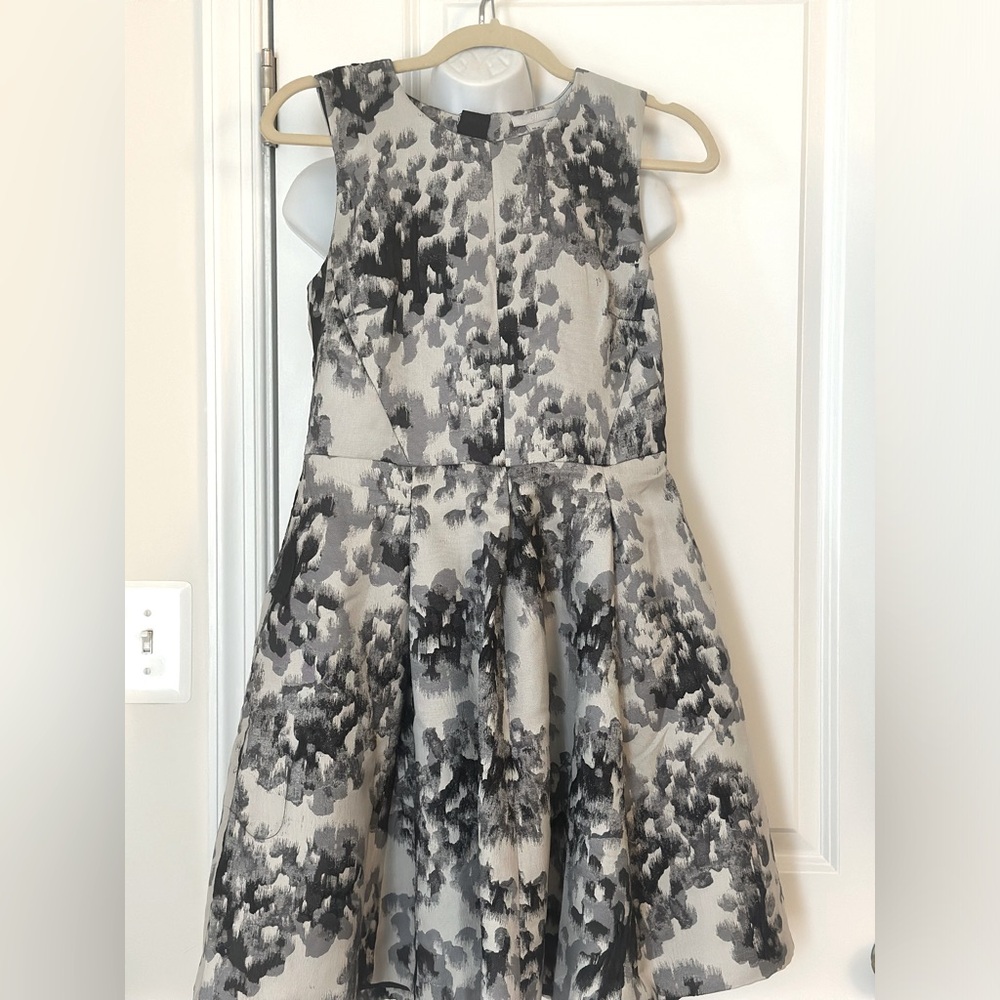 Pattered A-line dress with pockets